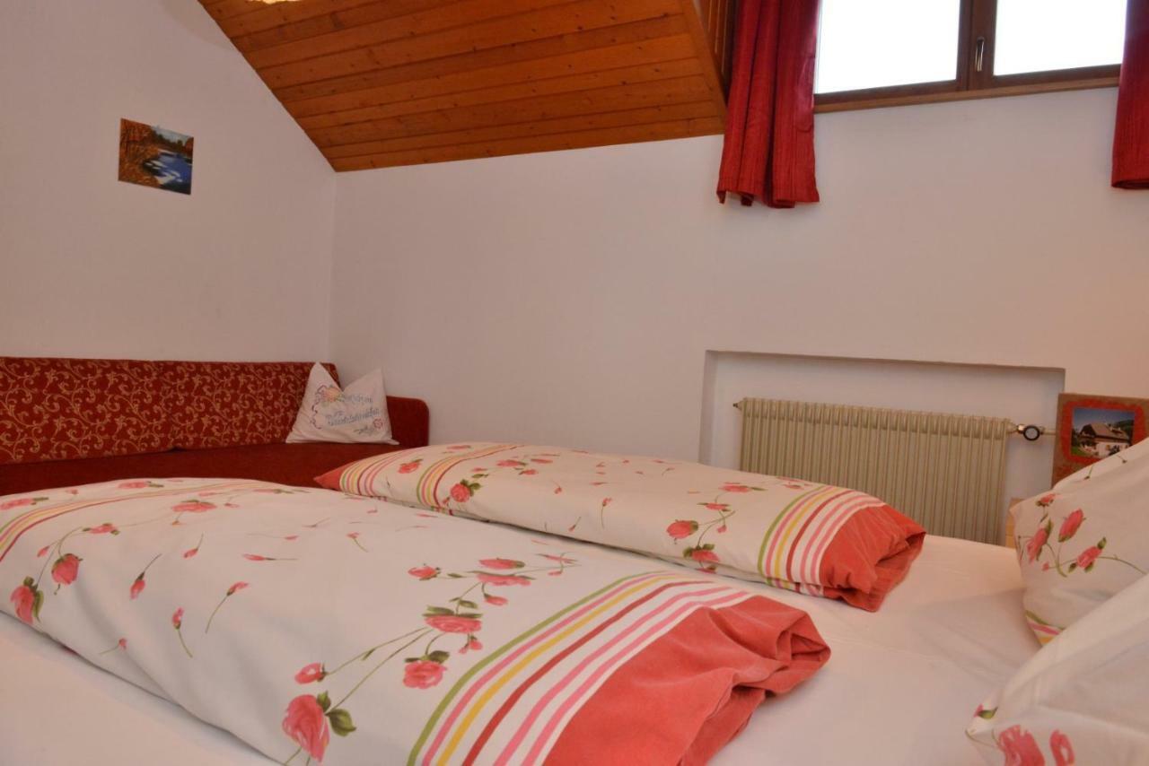 Appartements Hoferhof Niederdorf Buitenkant foto