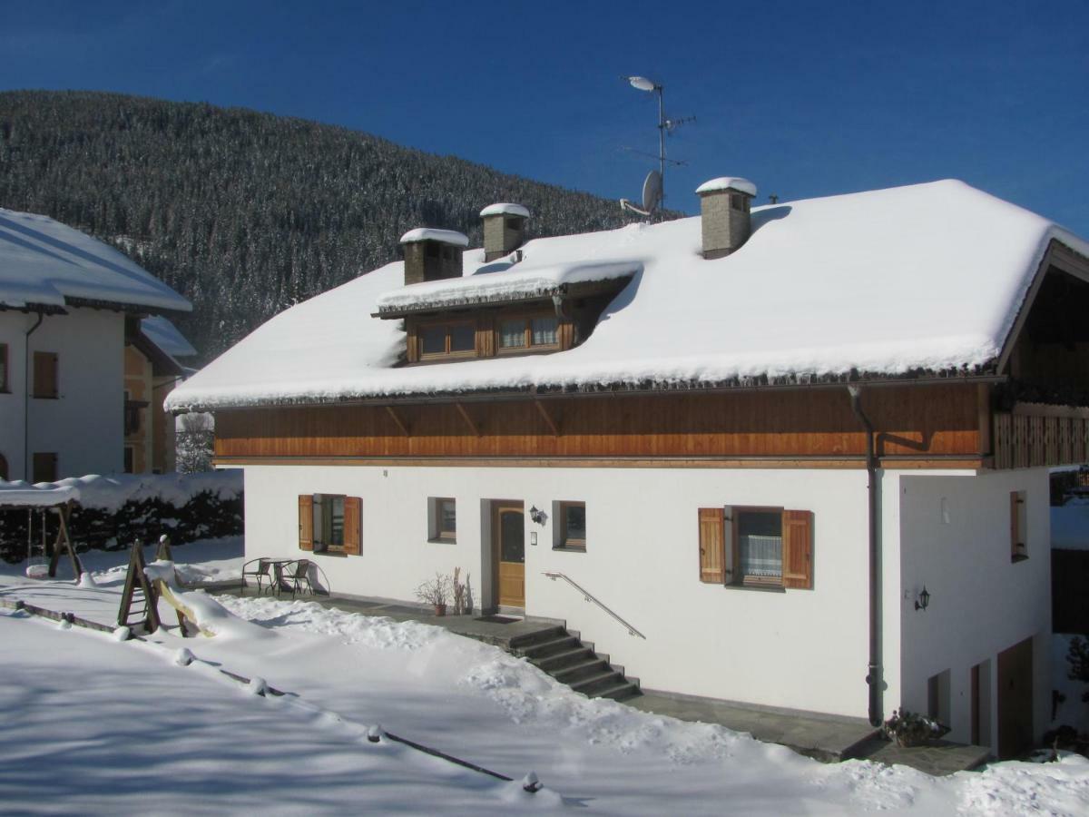 Appartements Hoferhof Niederdorf Buitenkant foto